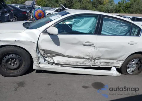 2010 Nissan Altima 2.5 from USA, damaged, VIN 1N4AL2AP8AC182281